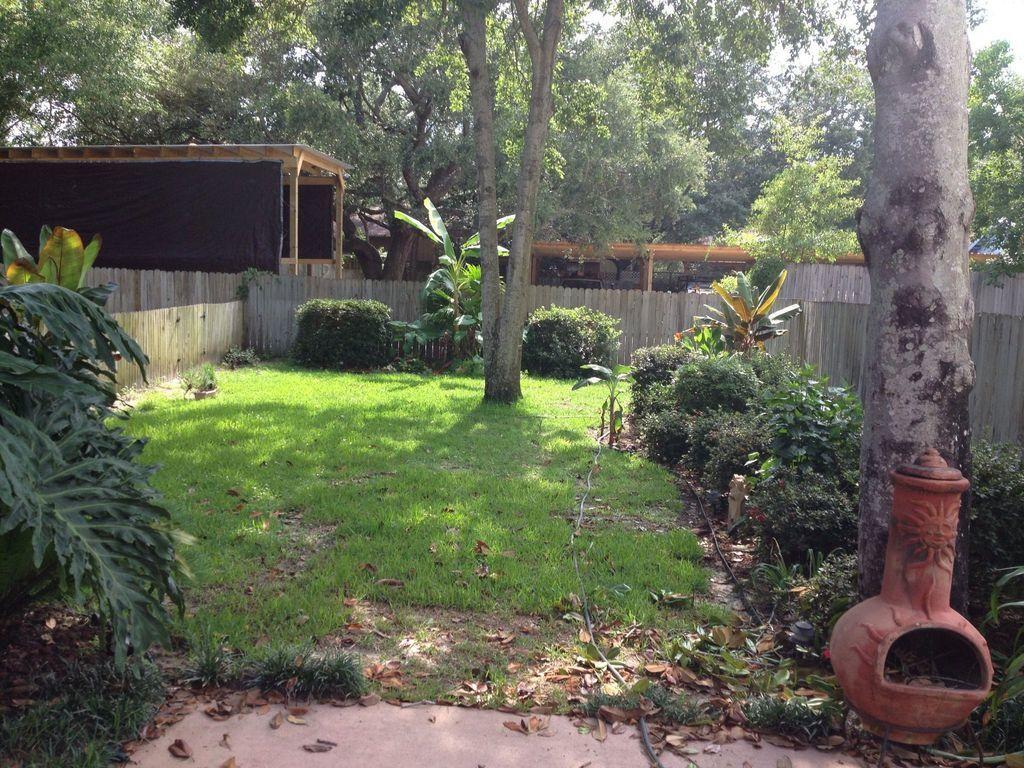 DIAMOND VIEW T/H - Residential