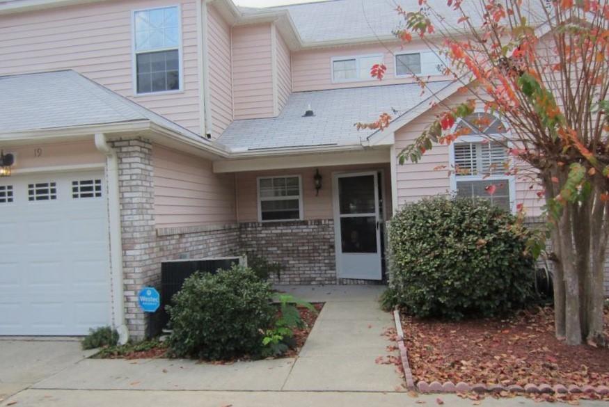 DIAMOND VIEW T/H - Residential