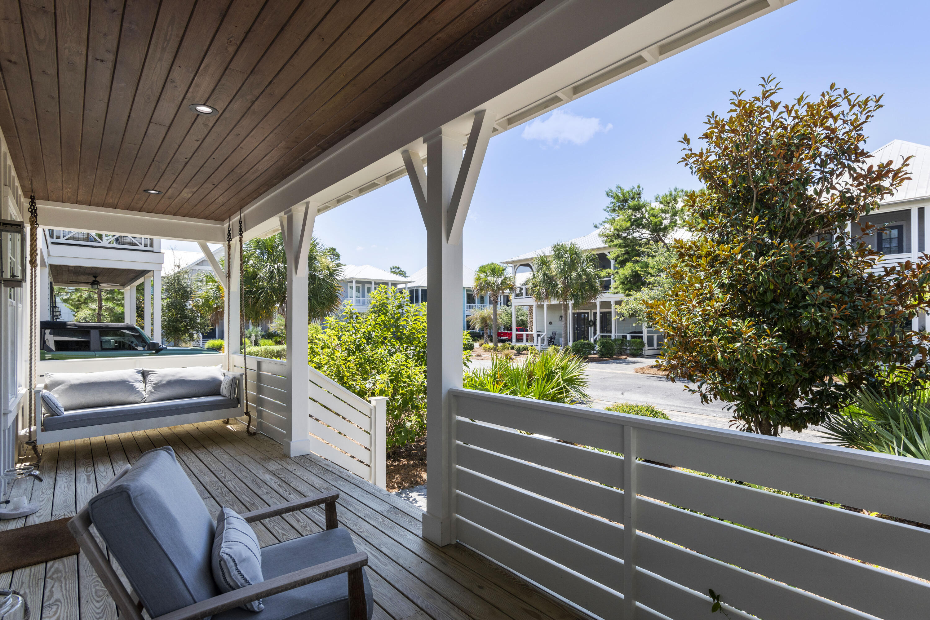 LAKESIDE AT BLUE MOUNTAIN BEACH - Residential