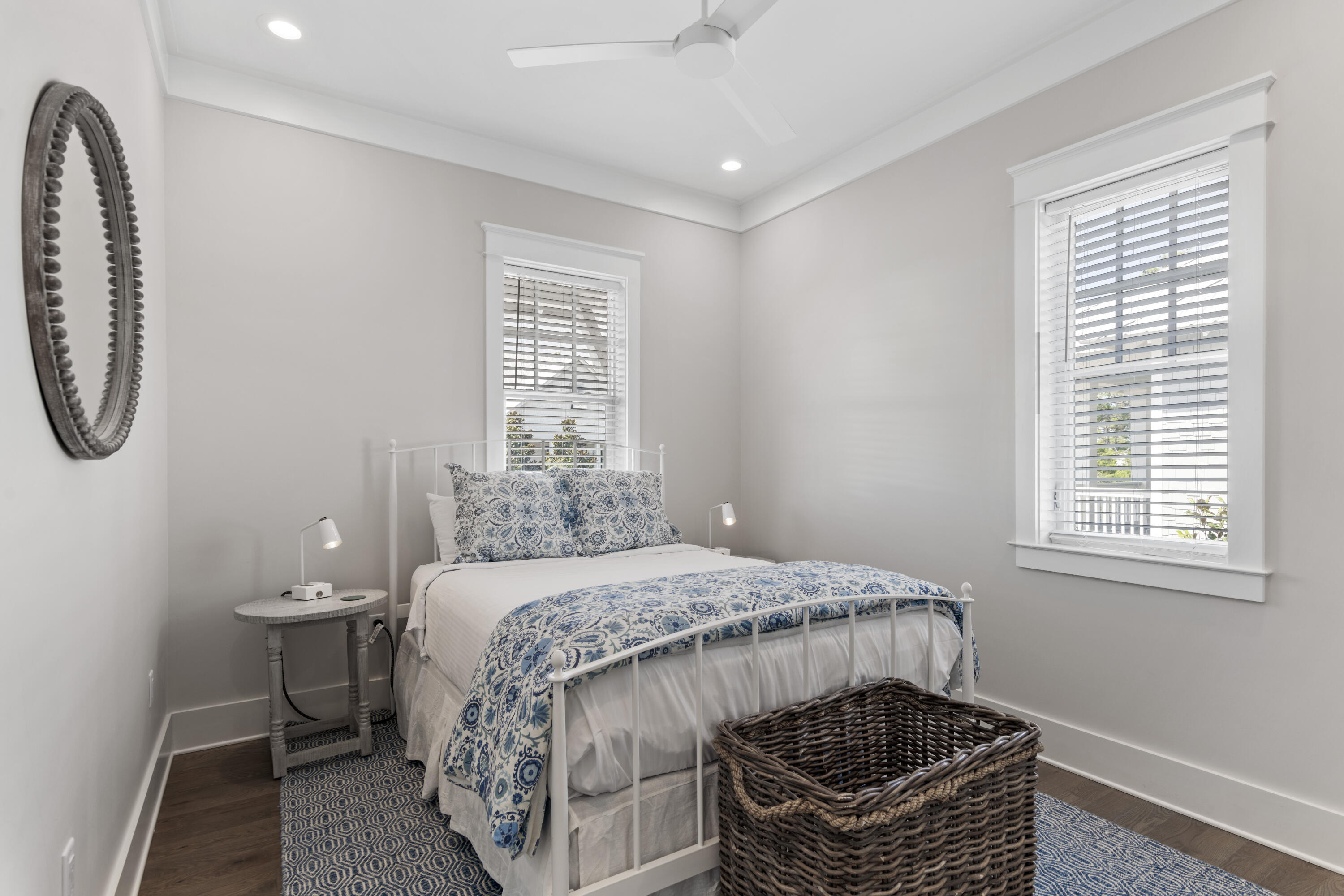 LAKESIDE AT BLUE MOUNTAIN BEACH - Residential