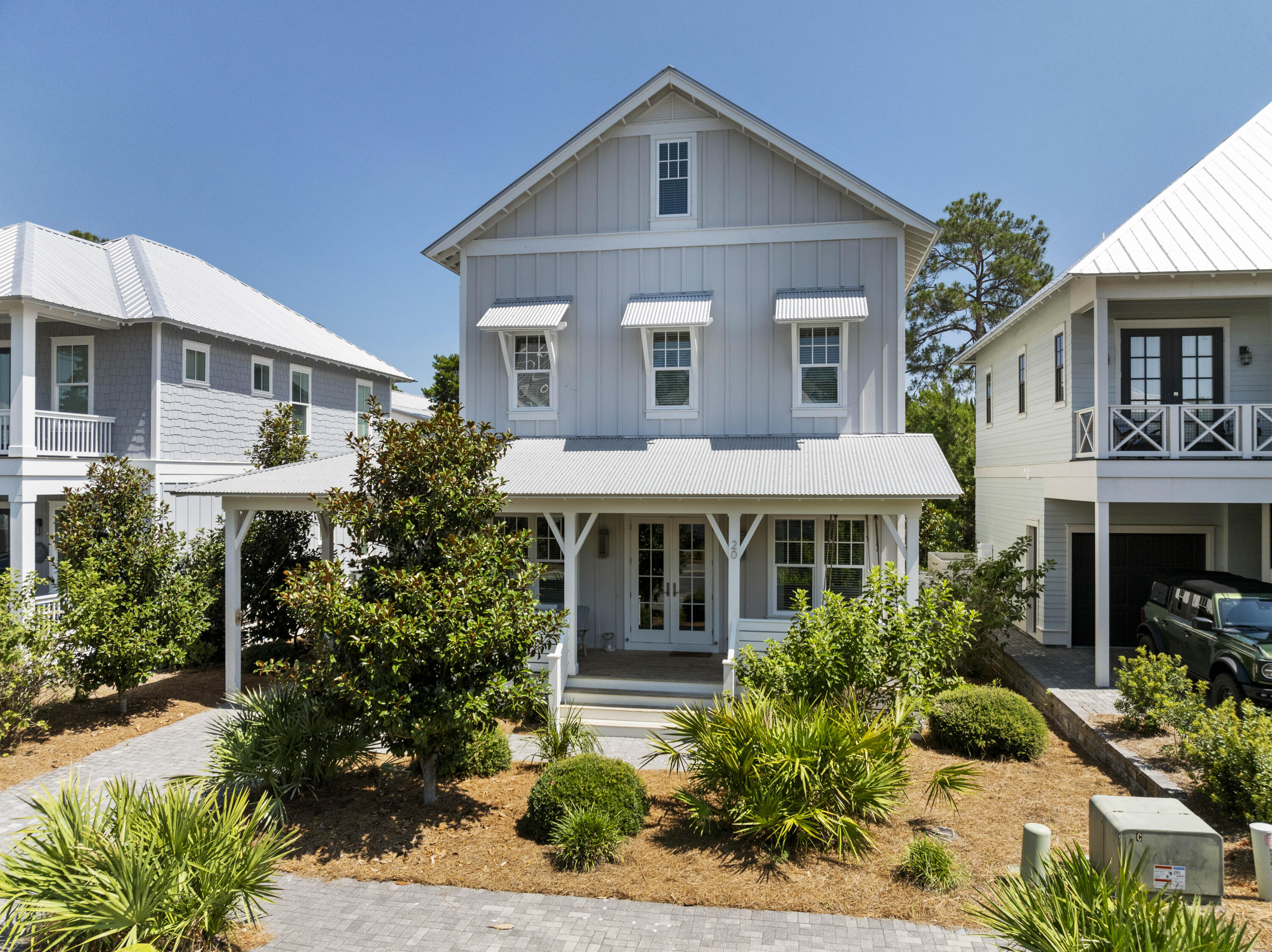 LAKESIDE AT BLUE MOUNTAIN BEACH - Residential