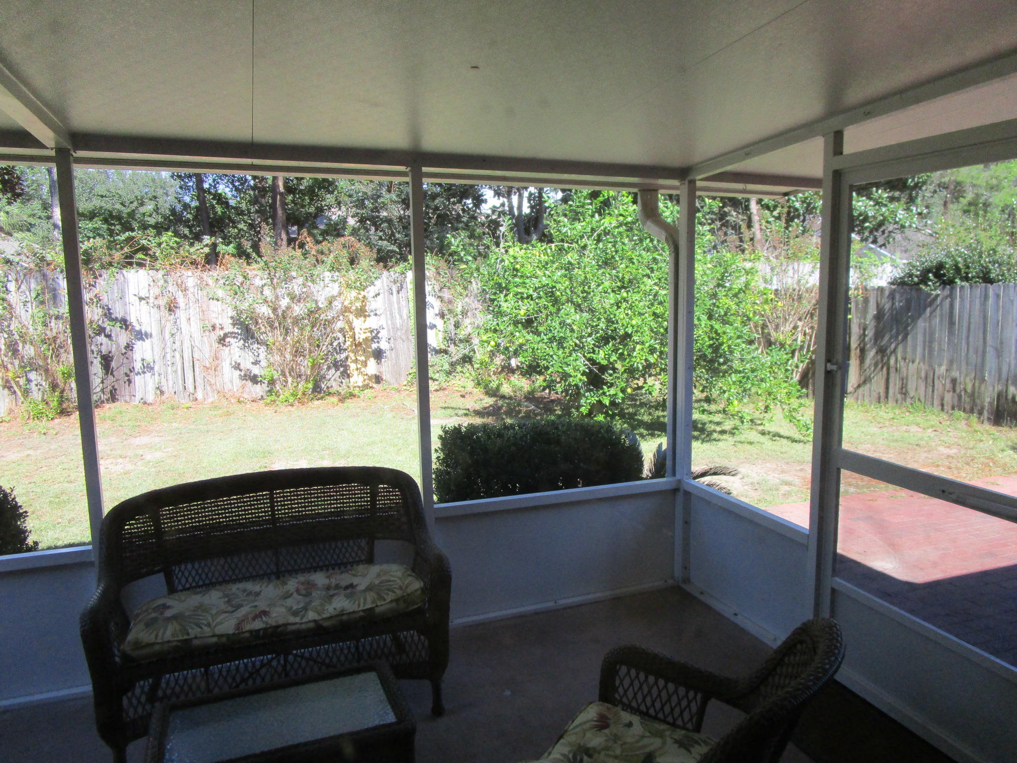 PARKWOOD ESTATES PH 7 - Residential Lease