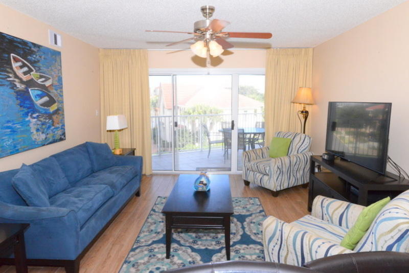 MARAVILLA CONDO 3 - Residential