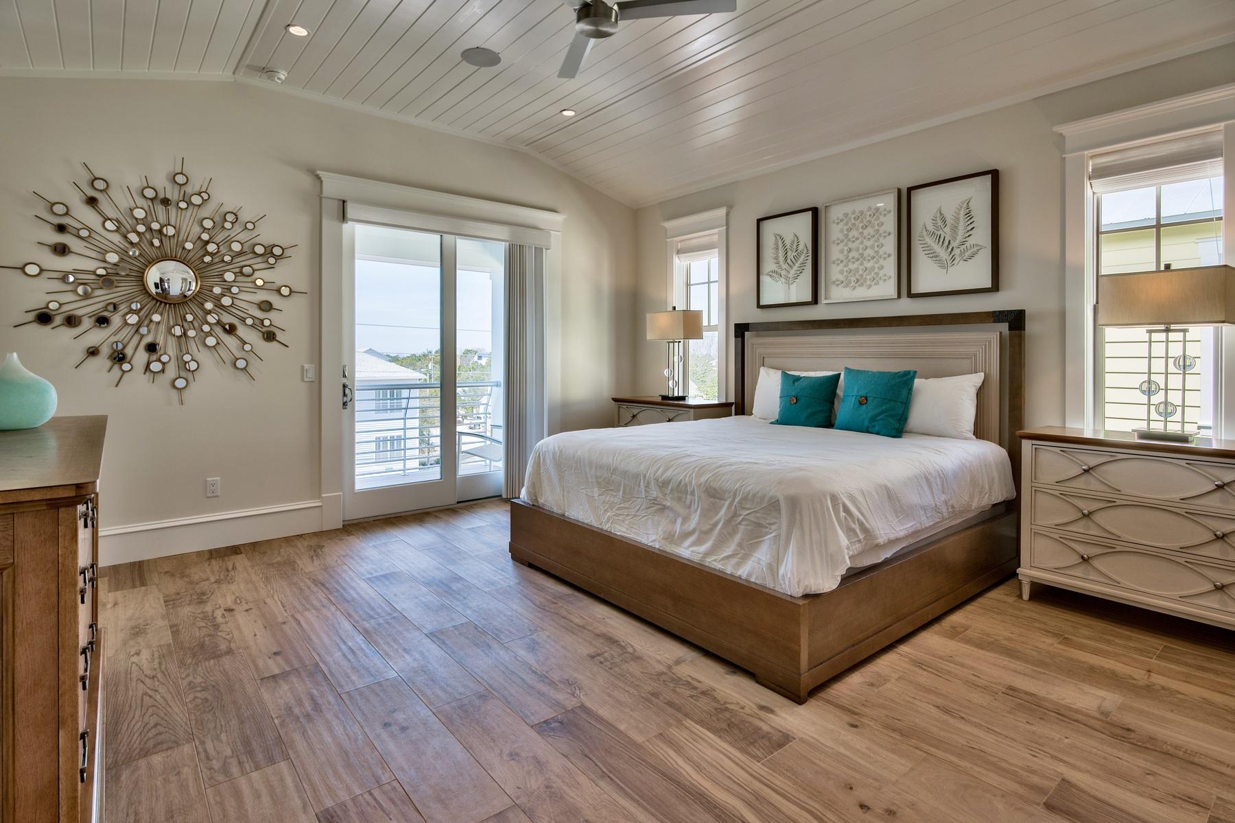 CRYSTAL BEACH - Residential