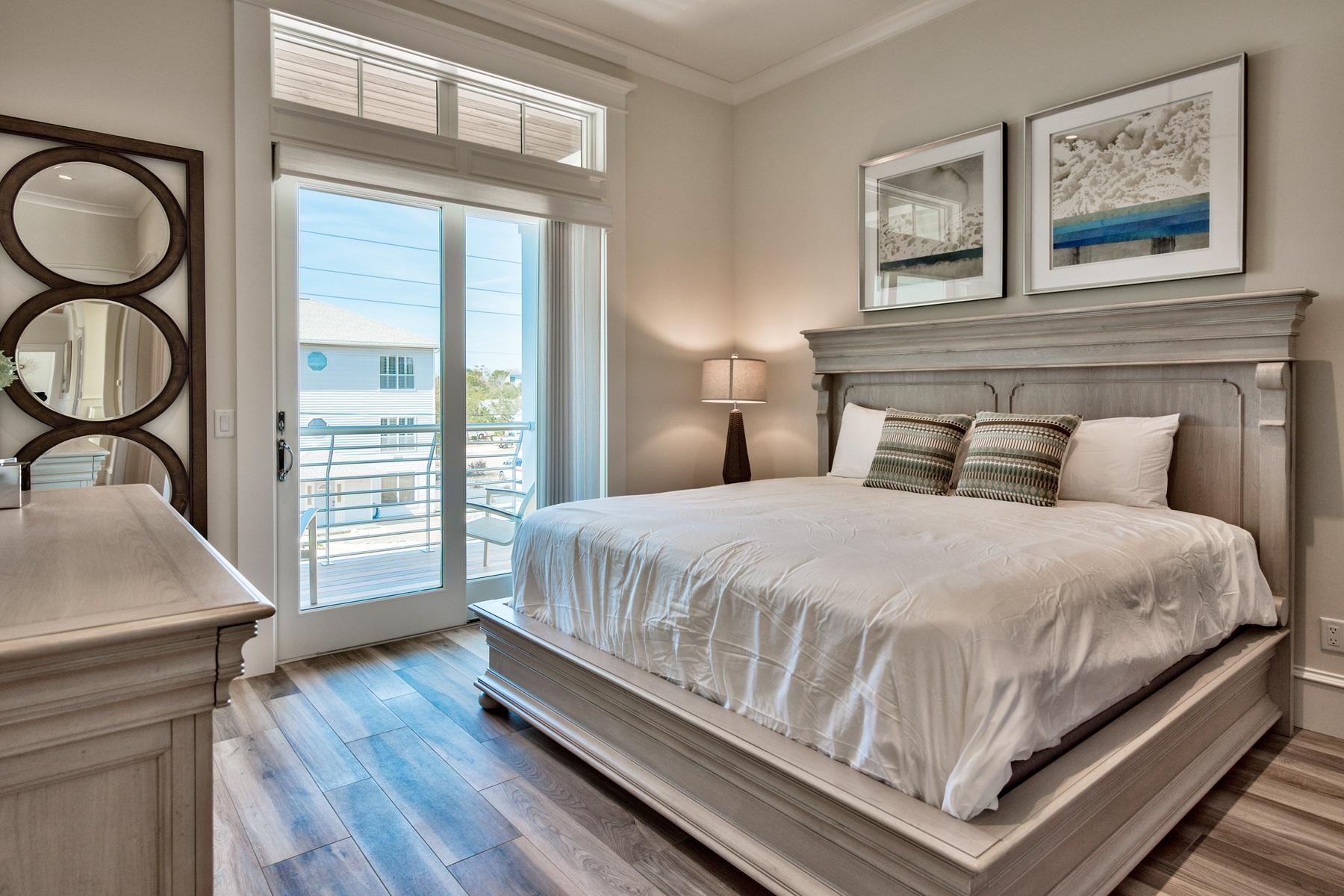 CRYSTAL BEACH - Residential