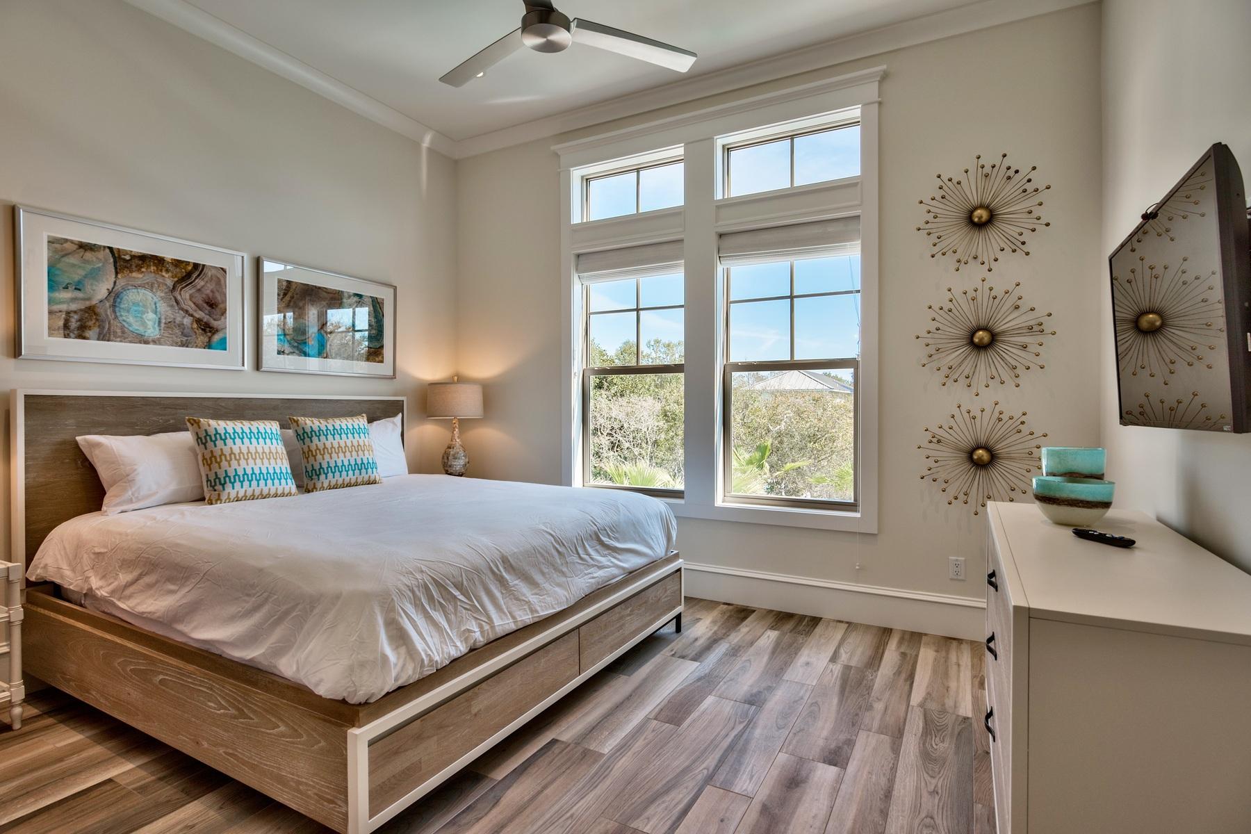 CRYSTAL BEACH - Residential