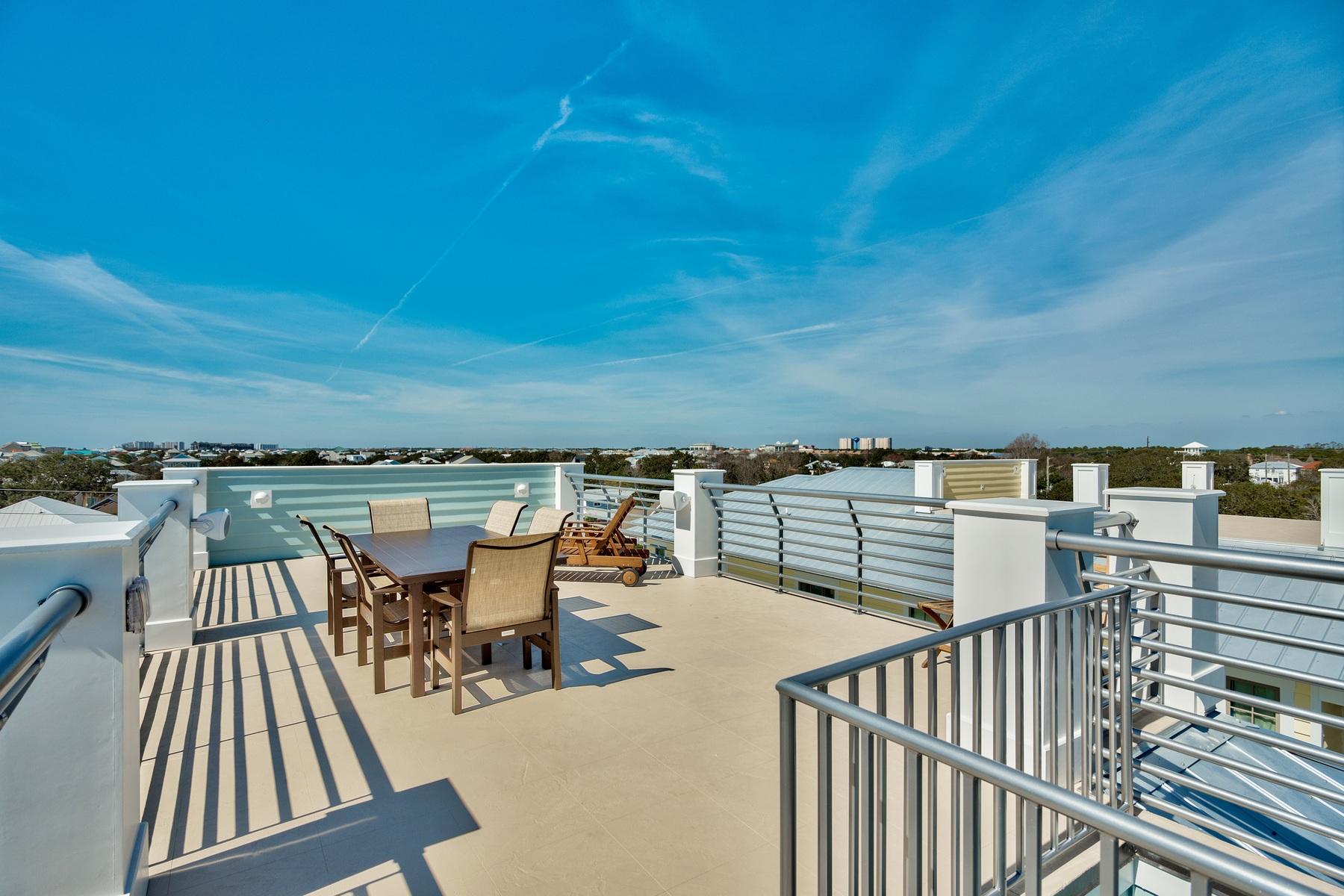 CRYSTAL BEACH - Residential