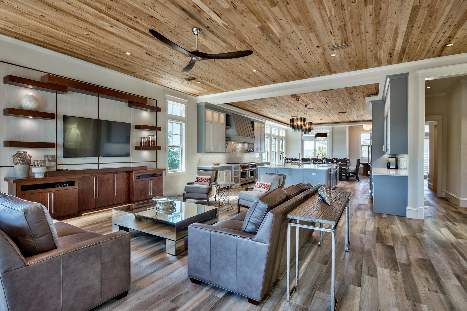 CRYSTAL BEACH - Residential