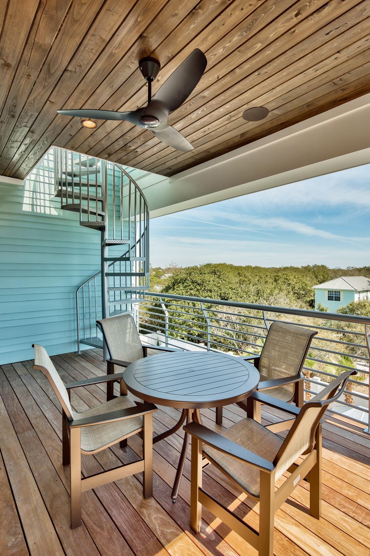CRYSTAL BEACH - Residential