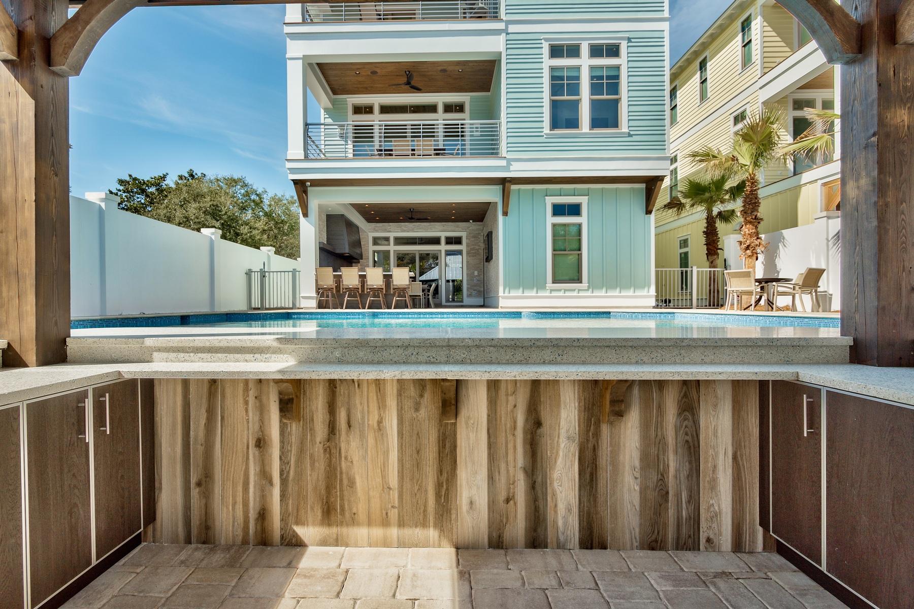 CRYSTAL BEACH - Residential
