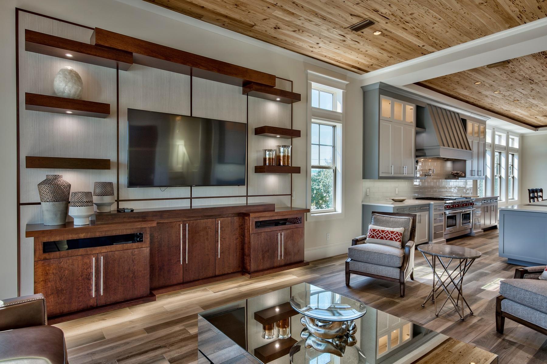 CRYSTAL BEACH - Residential