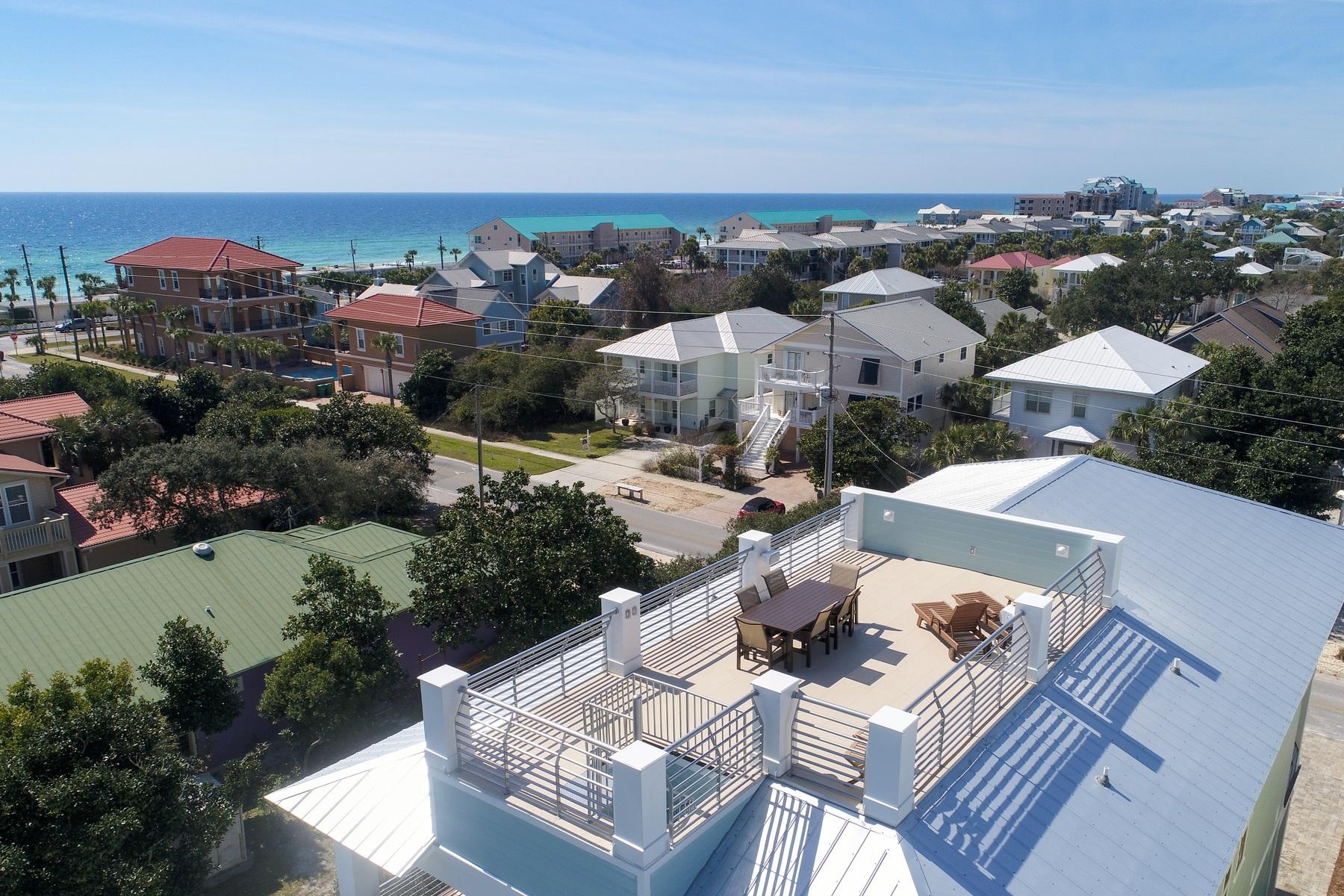 CRYSTAL BEACH - Residential