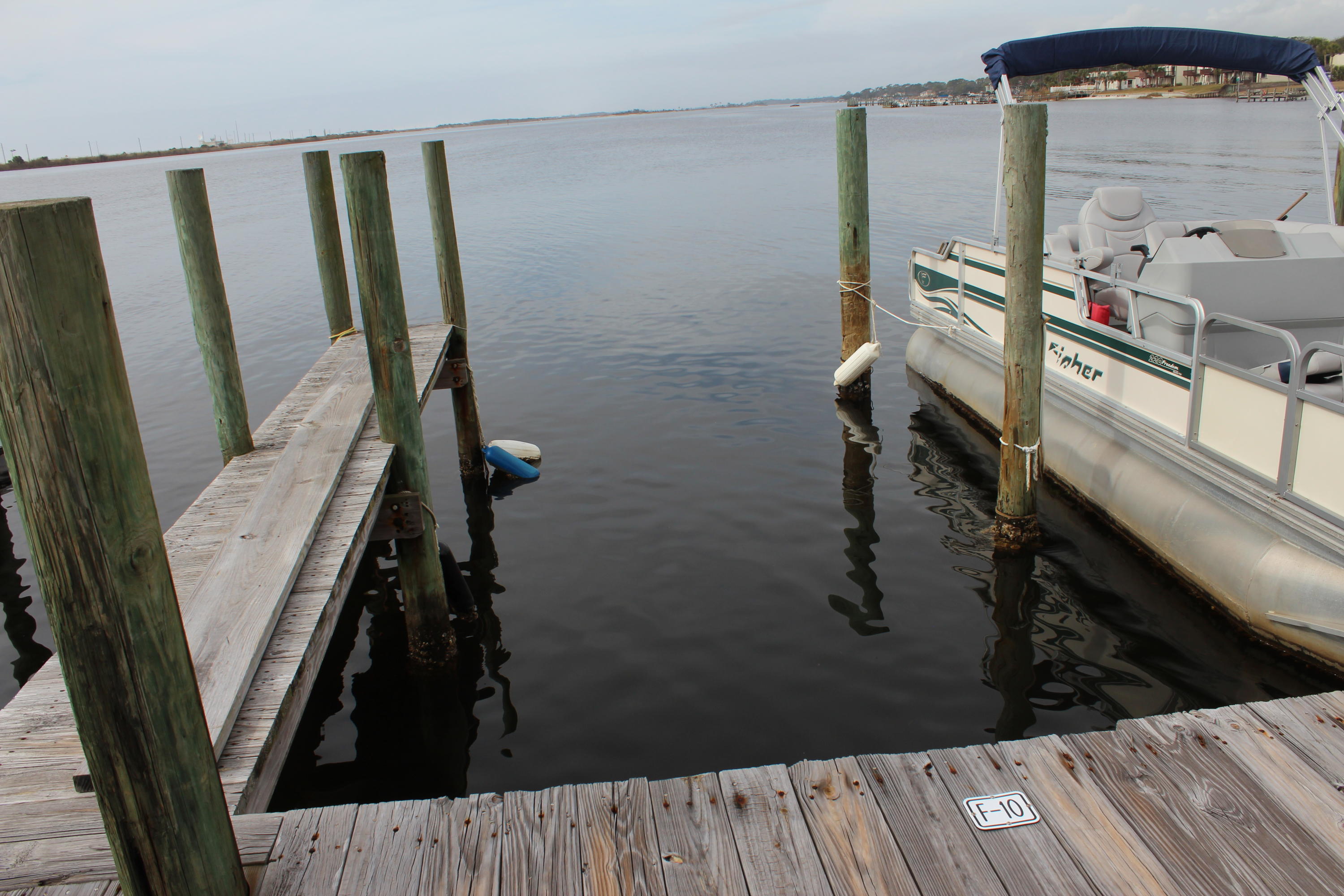 PIRATES BAY PH 1 - Residential