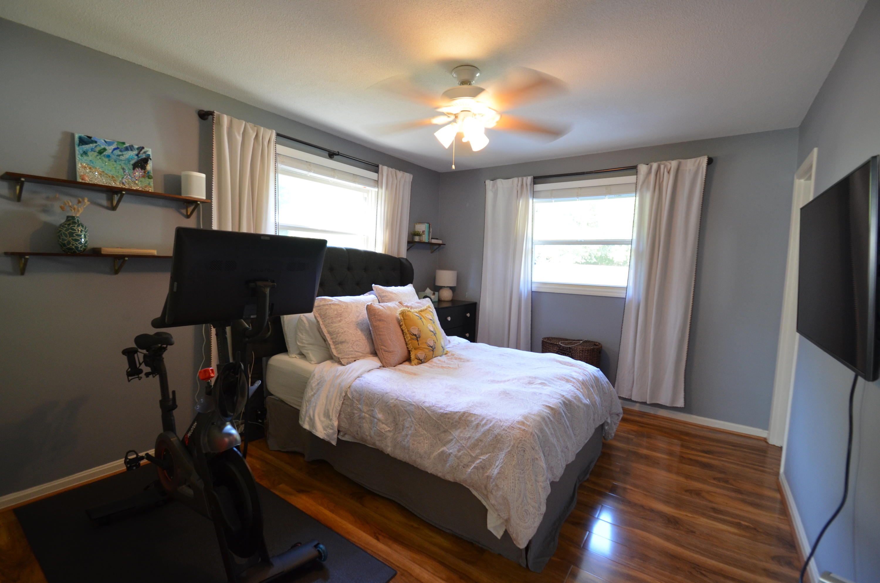 ELLIOTTS POINT 10TH ADDN - Residential