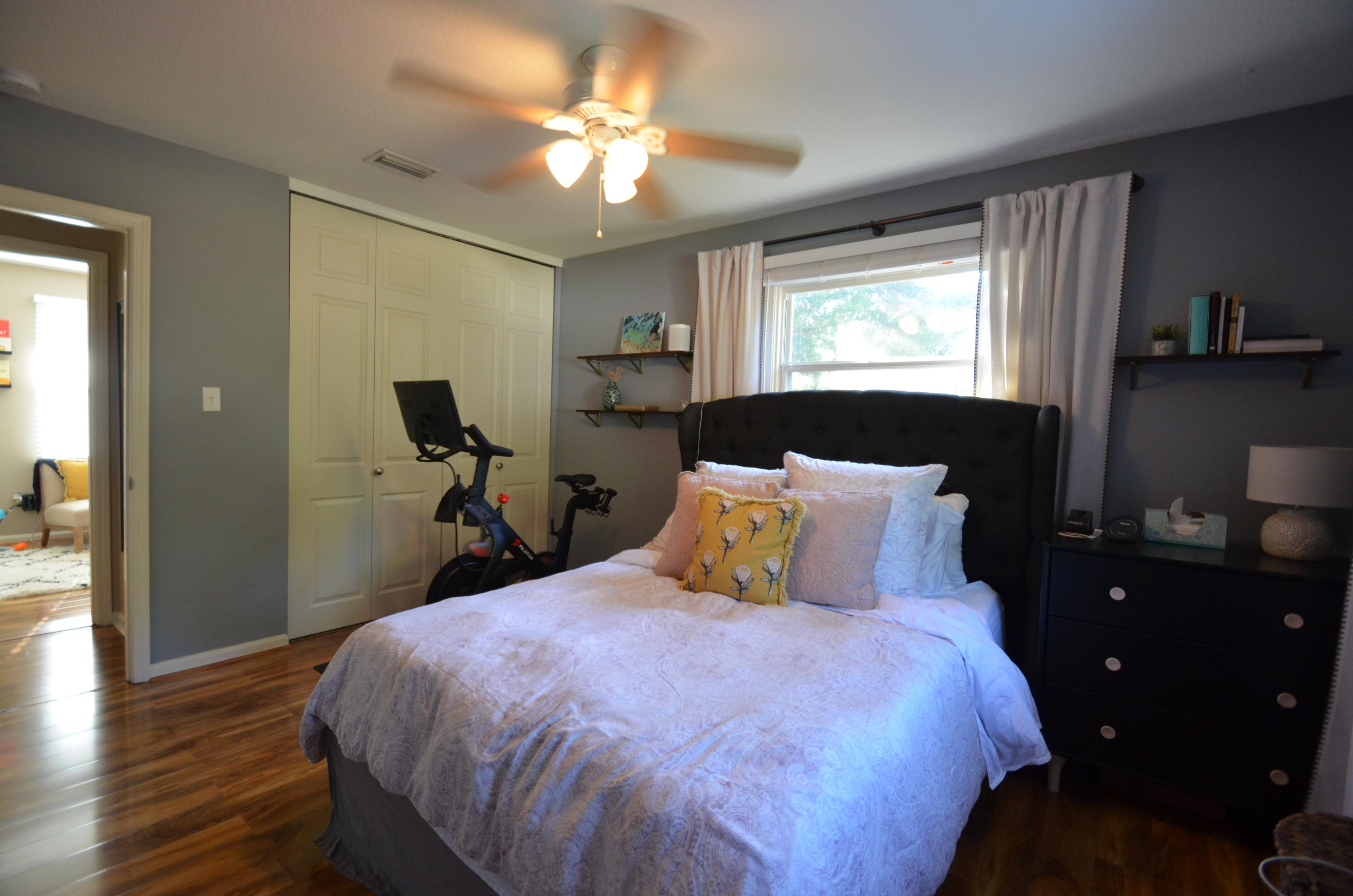 ELLIOTTS POINT 10TH ADDN - Residential