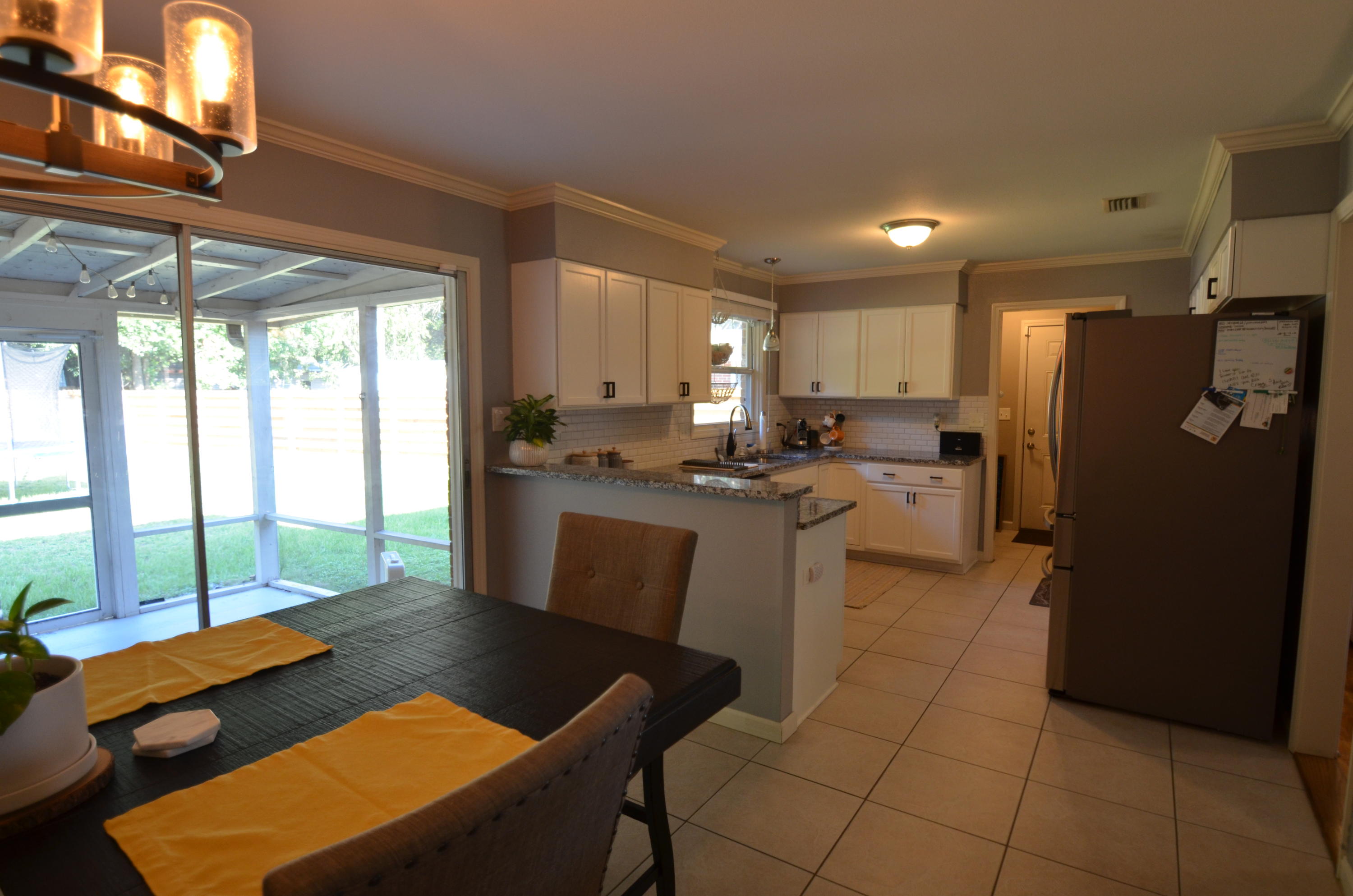 ELLIOTTS POINT 10TH ADDN - Residential