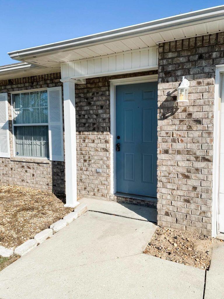 RIDGE CREST PH II - Residential Lease