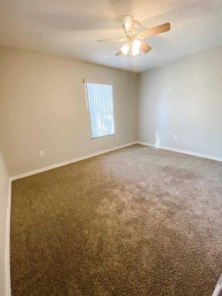 RIDGE CREST PH II - Residential Lease
