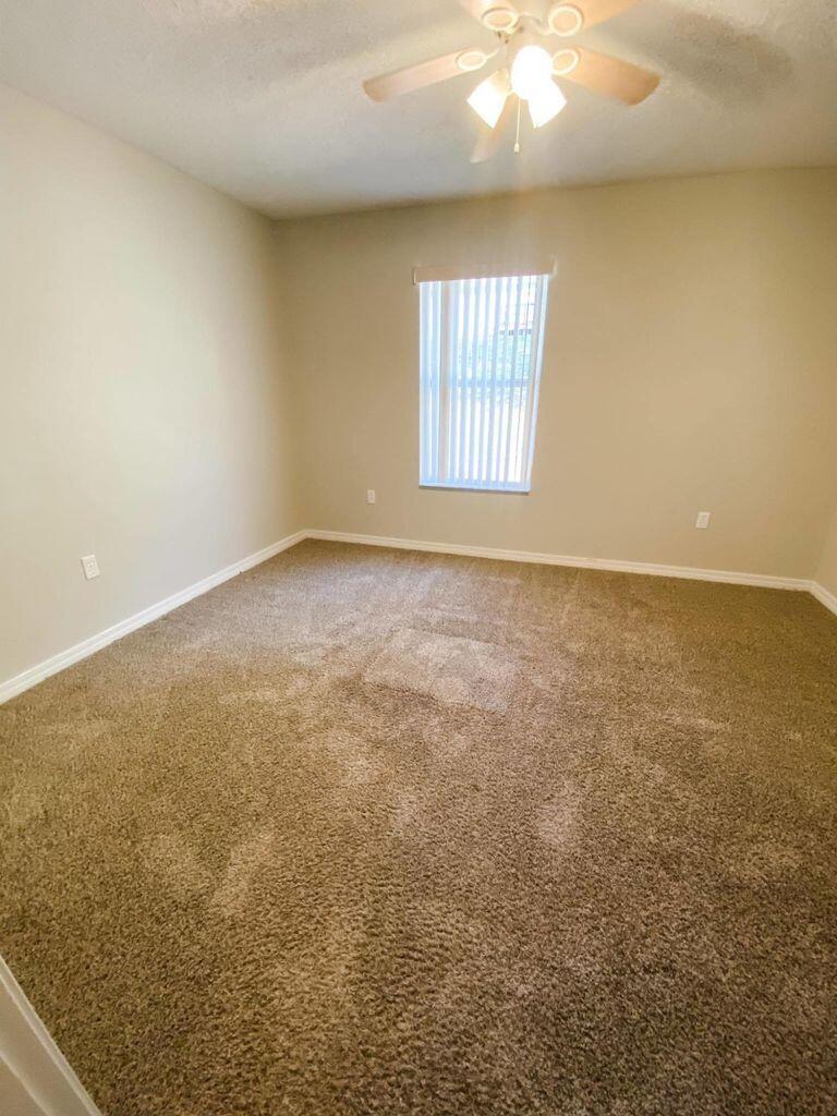 RIDGE CREST PH II - Residential Lease