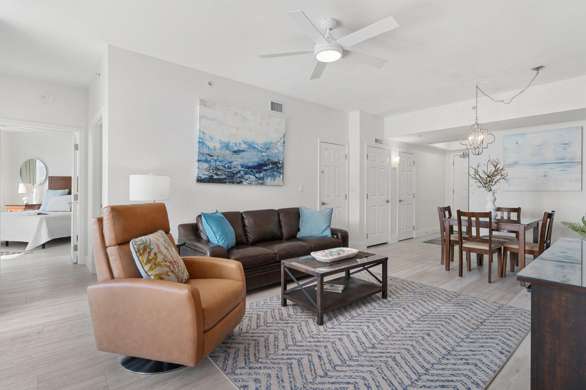 THE PALMS OF DESTIN - Residential
