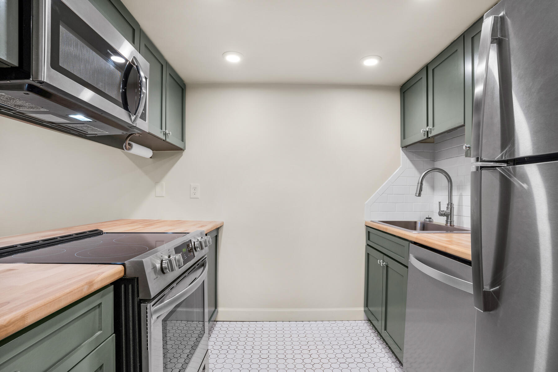 MOSSEY COVE T/H - Residential