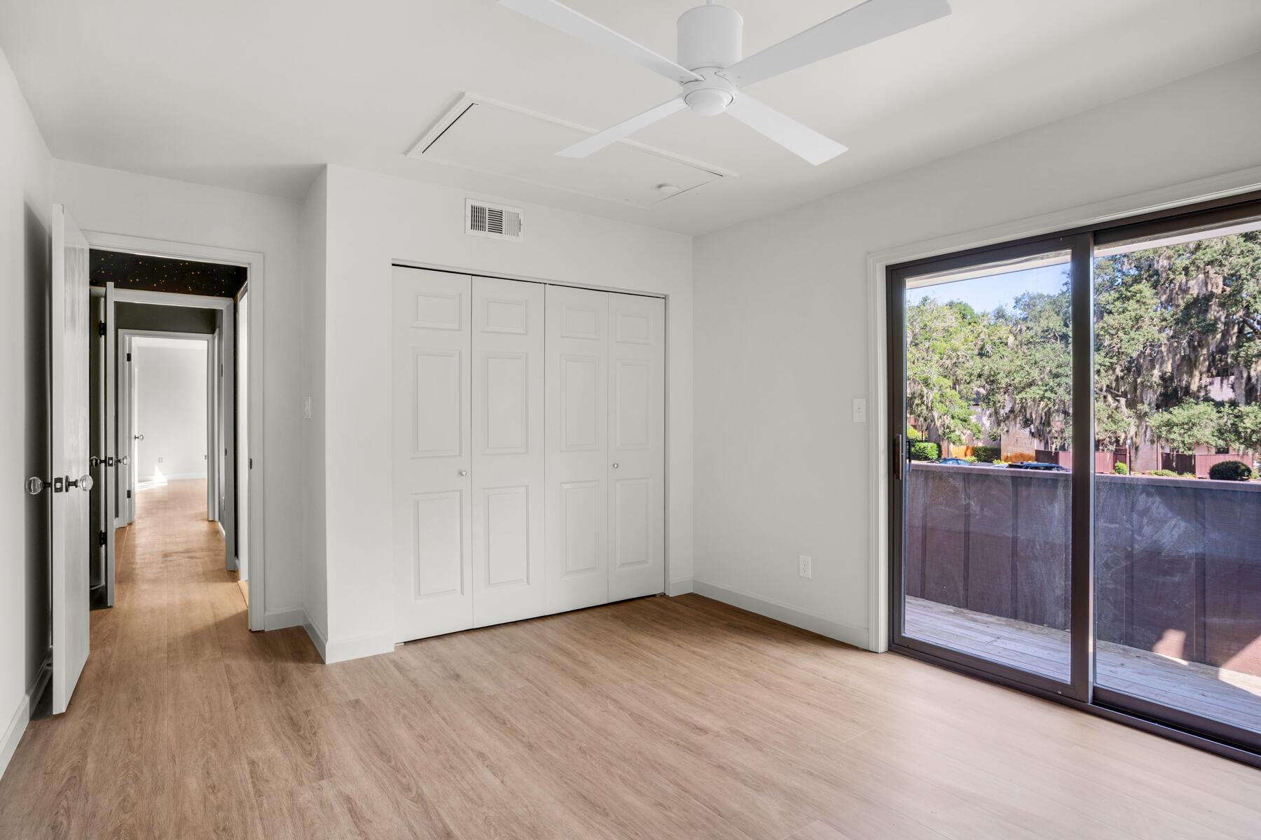 MOSSEY COVE T/H - Residential
