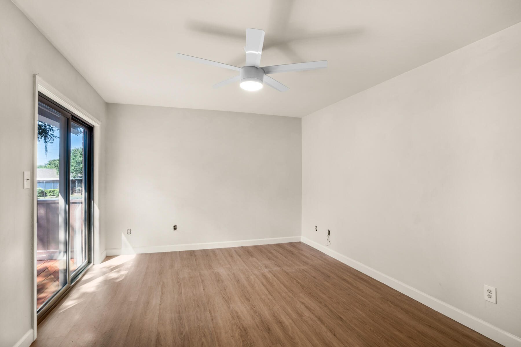 MOSSEY COVE T/H - Residential