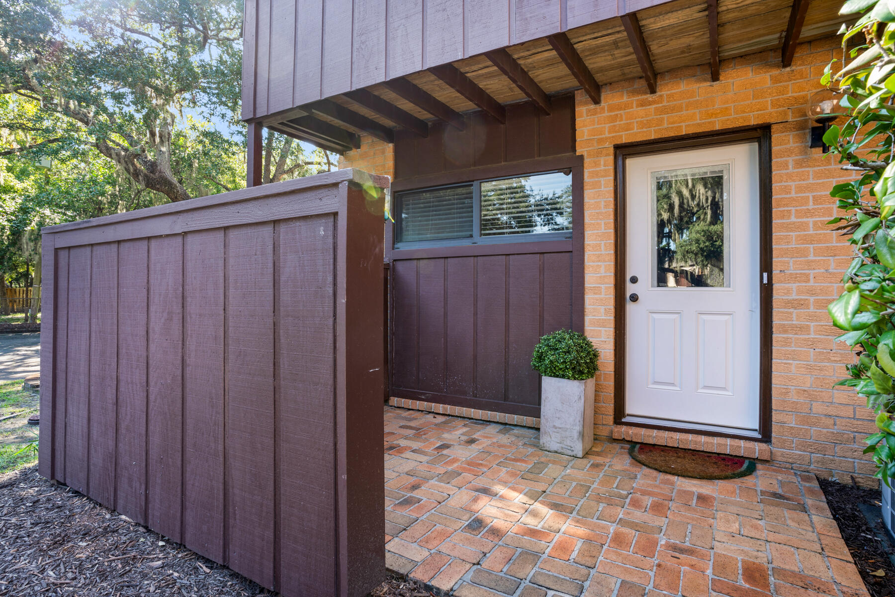 MOSSEY COVE T/H - Residential