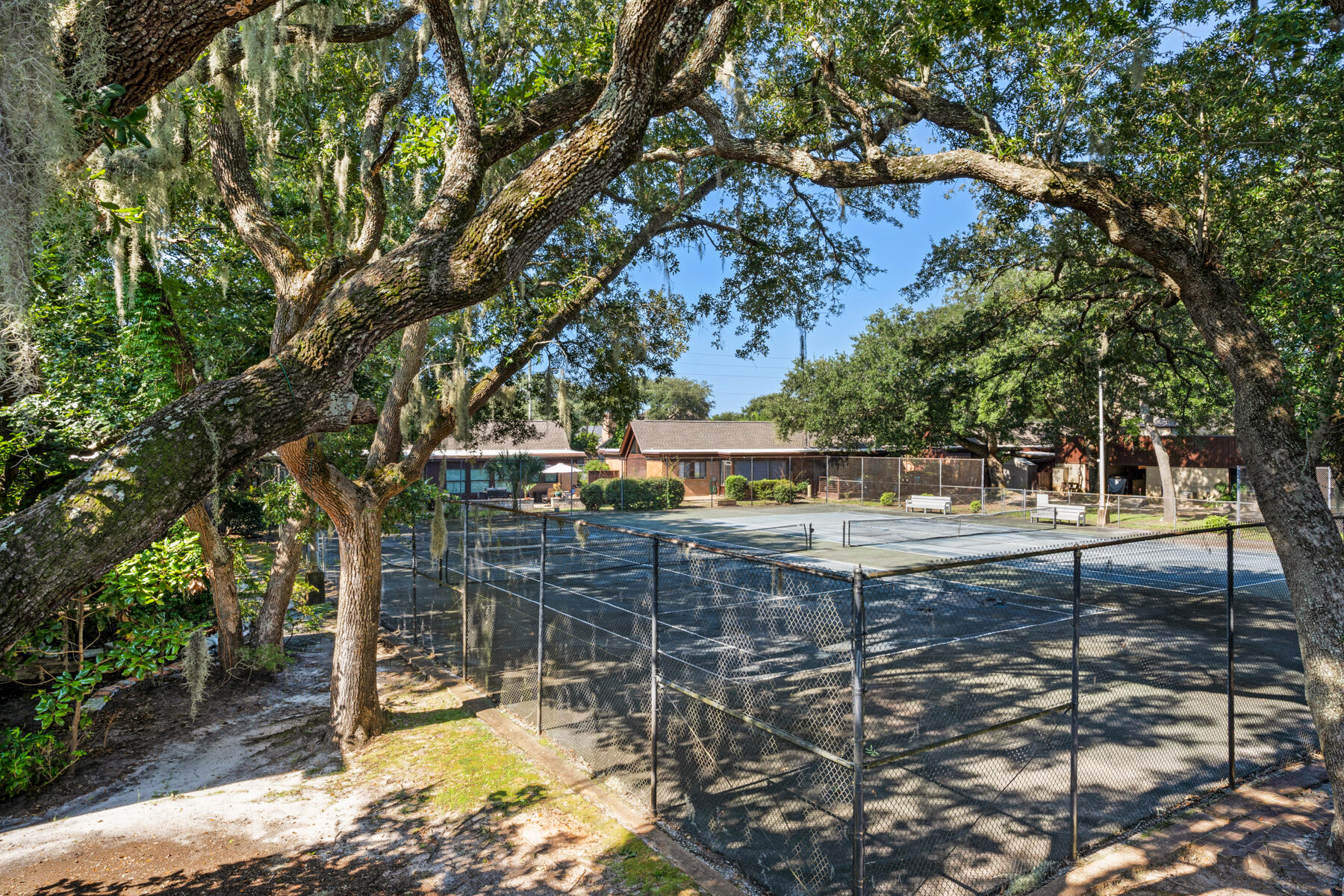 MOSSEY COVE T/H - Residential