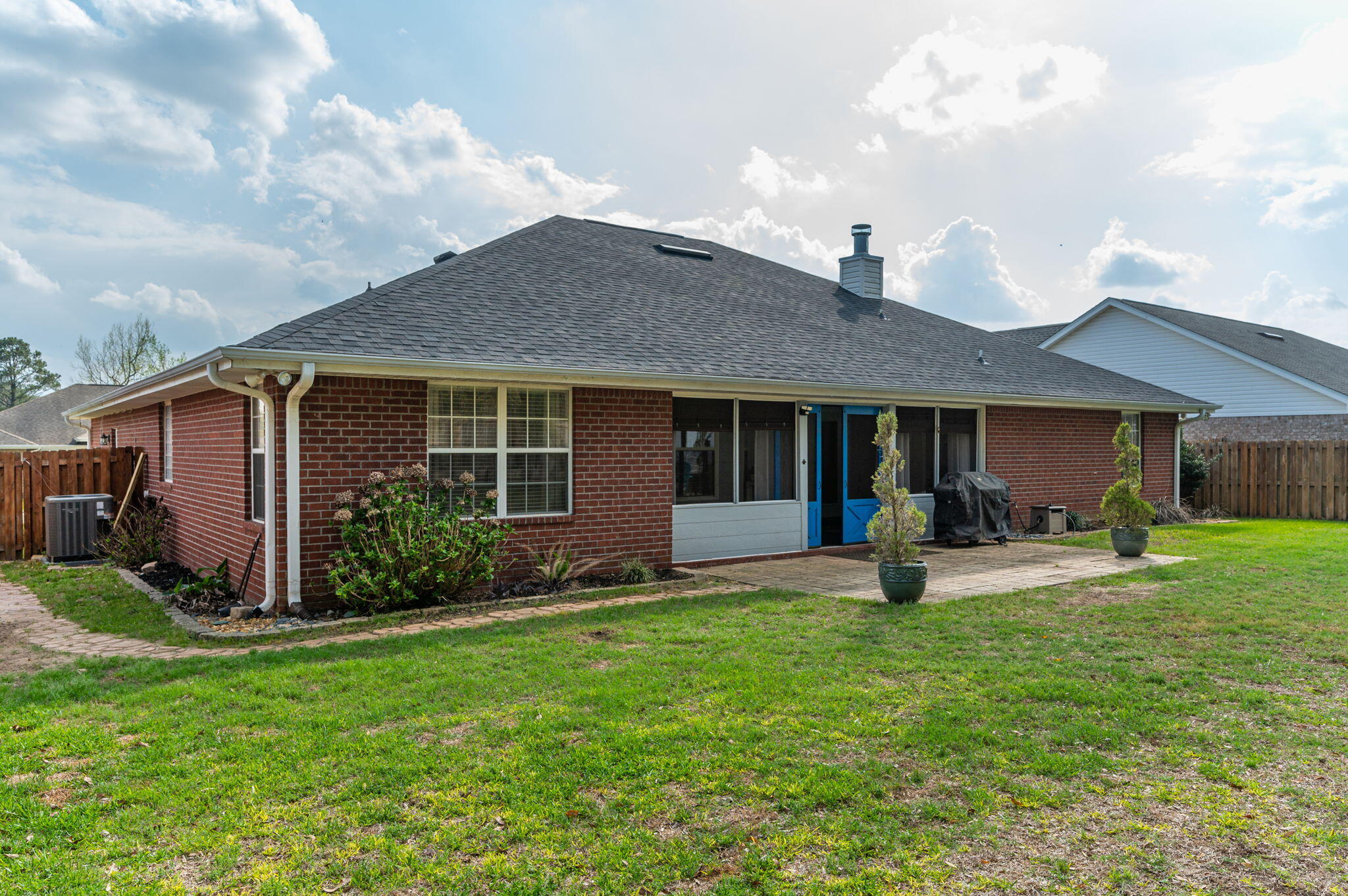 LEE FARMS PH I - Residential