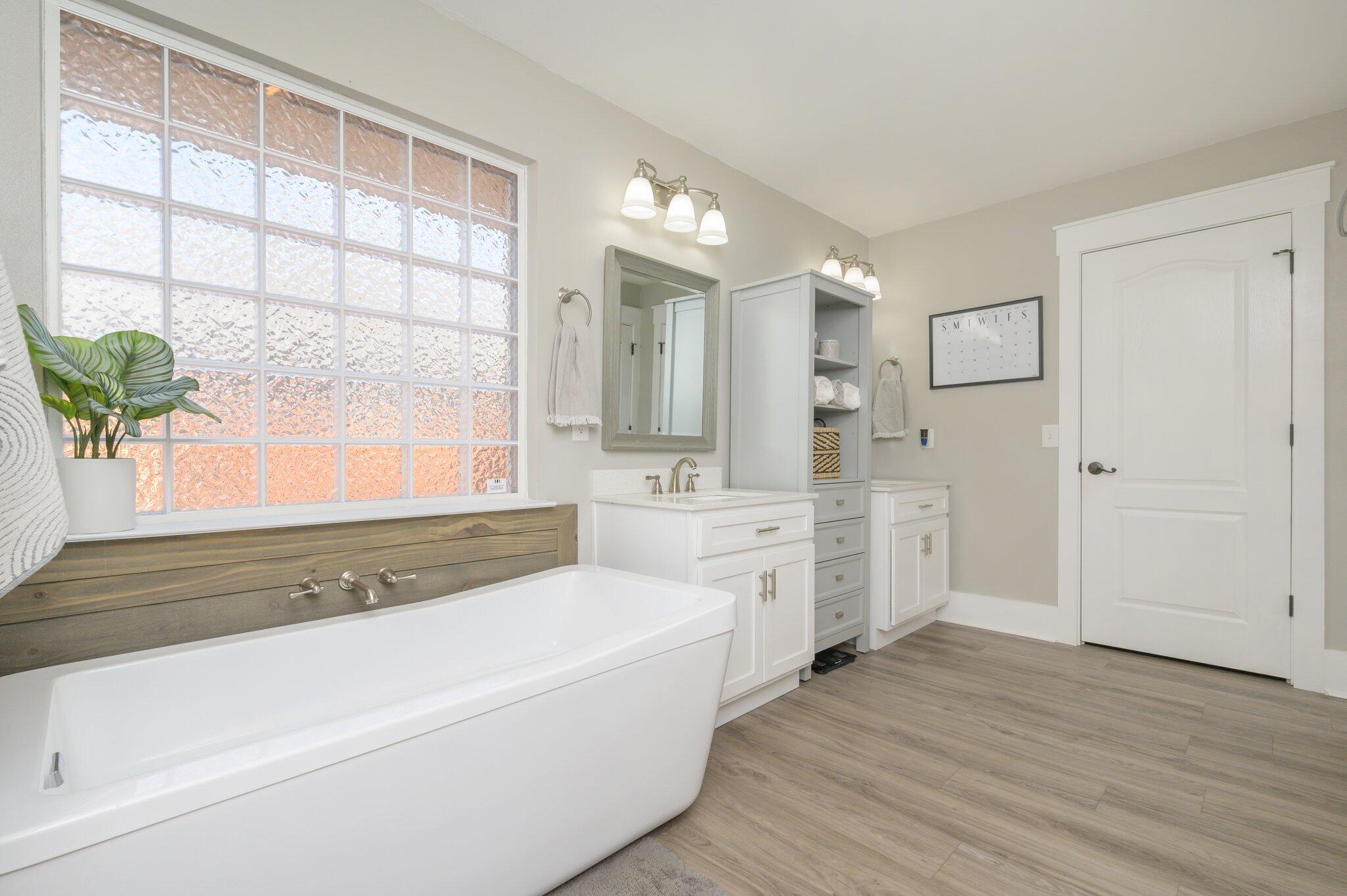 LEE FARMS PH I - Residential