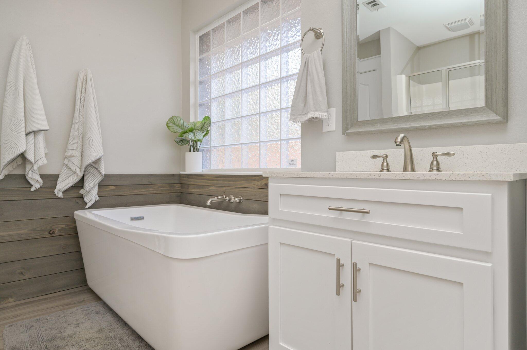 LEE FARMS PH I - Residential