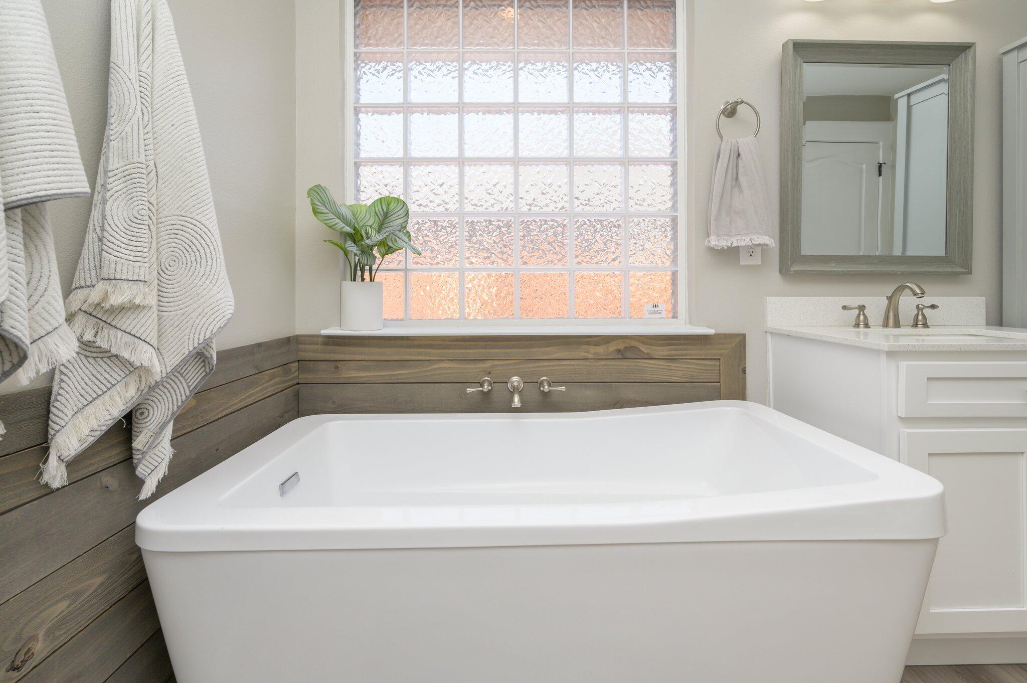 LEE FARMS PH I - Residential