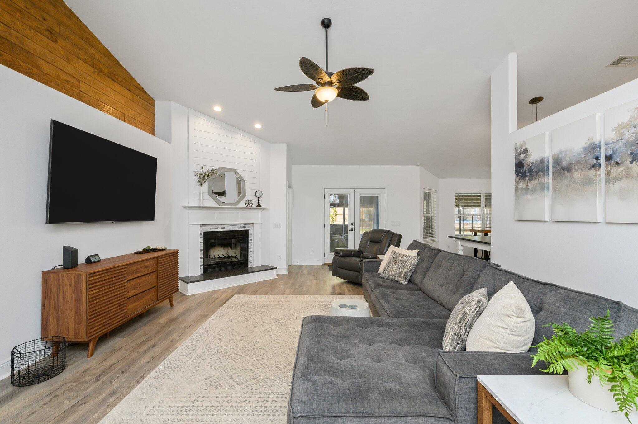 LEE FARMS PH I - Residential