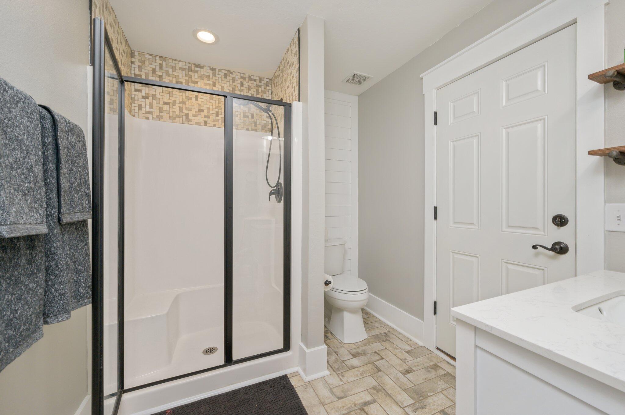 LEE FARMS PH I - Residential