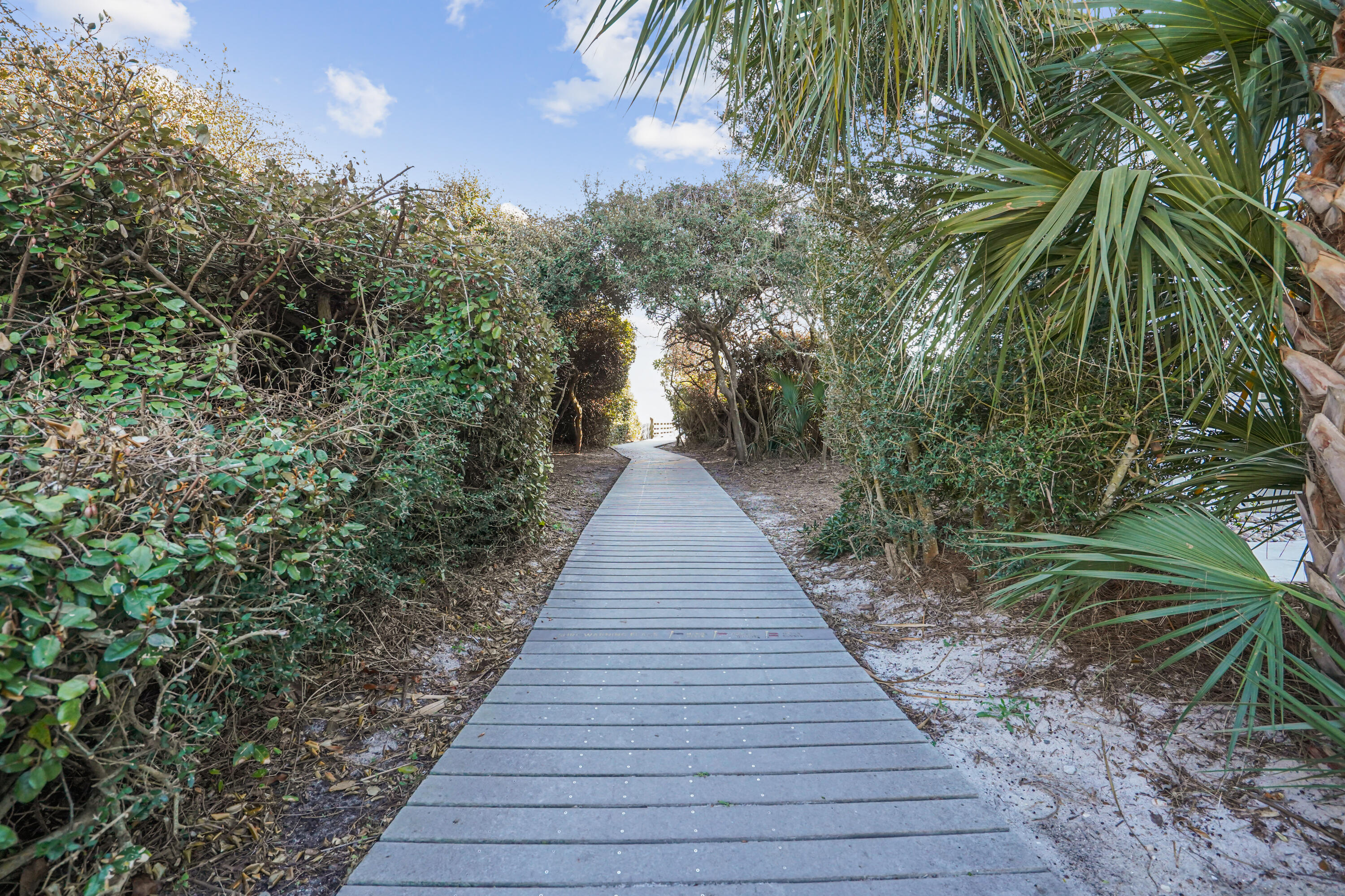 BLUE MOUNTAIN BEACH - Residential