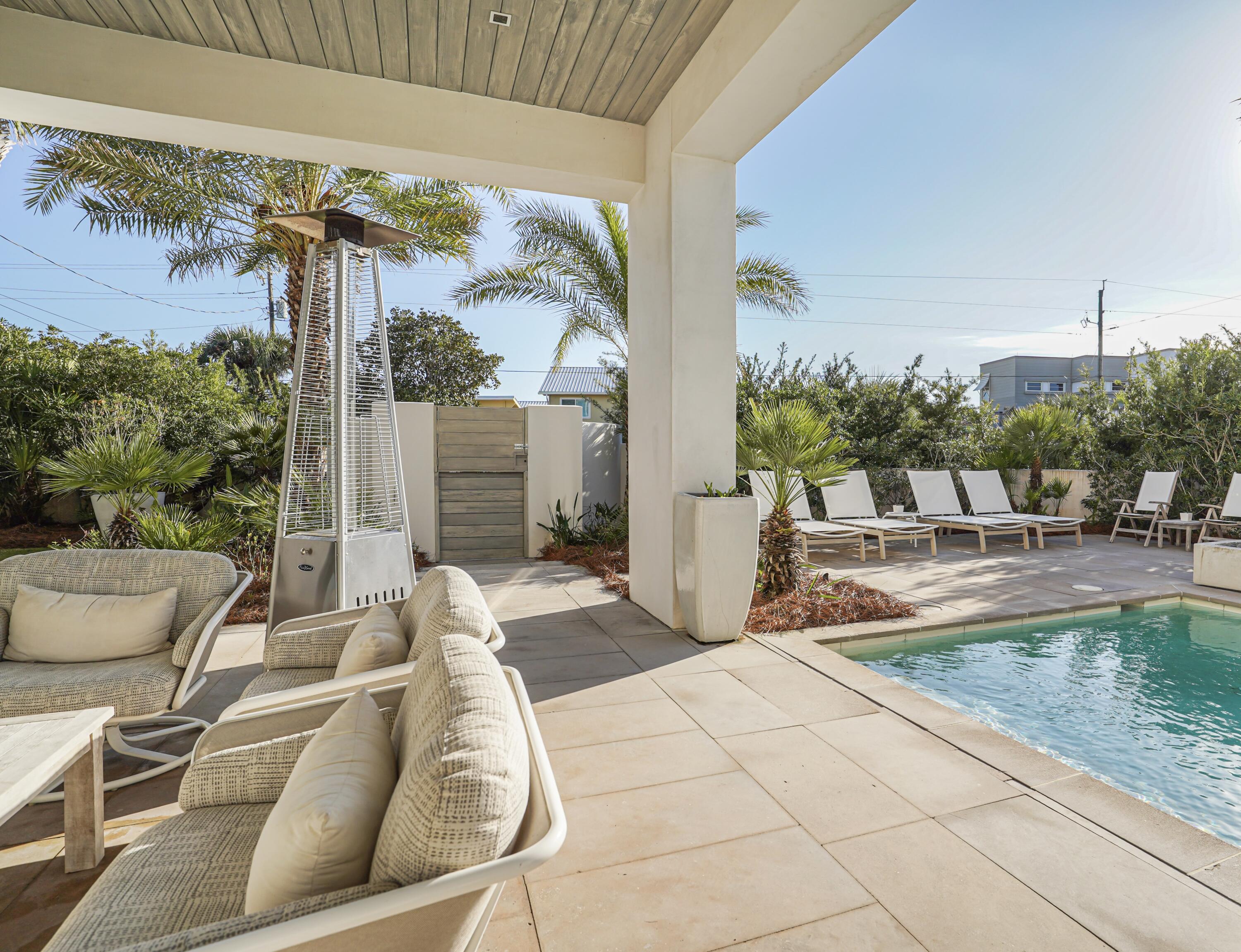 BLUE MOUNTAIN BEACH - Residential