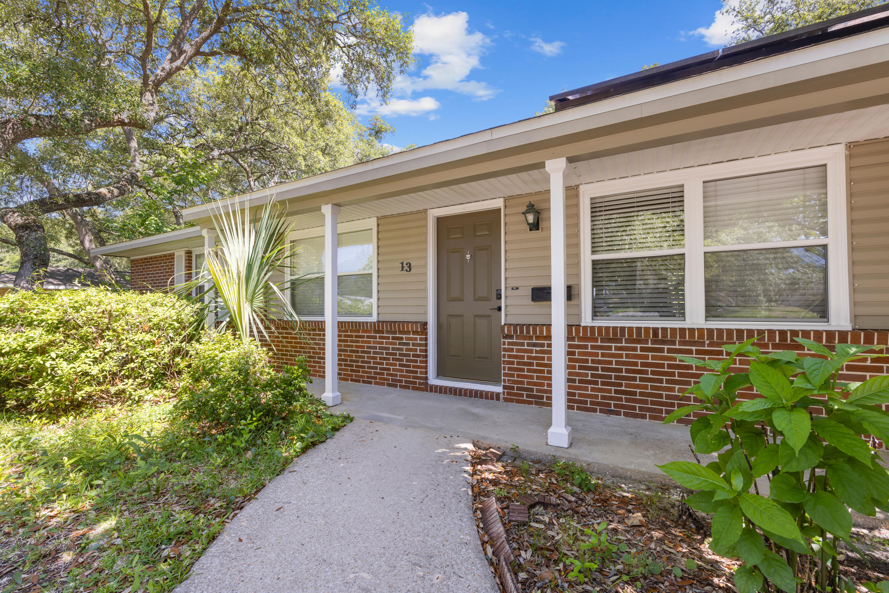 CHELSEA WOODS - Residential