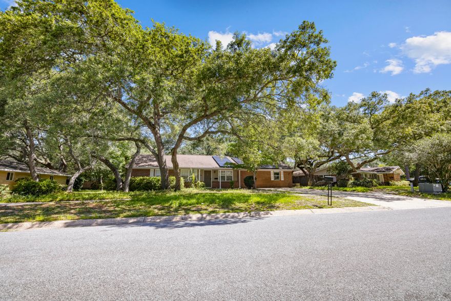 Welcome to 13 Higdon Ct., located in the highly sought-after community of Kenwood! This immaculate home offers 2 primary bedrooms each w/ their own bath, 2 guest bedrooms that share a full bath, 2 living areas, dining area & a spacious kitchen w/ island. 13 Higdon Ct. features tons of new upgrades to include, new fridge, new vanities, new interior & exterior paint throughout, new hardware, new carpet, new lighting fixtures, new fans, new thermostat, new air registers & a new sliding glass door. Special home features include mature oak trees, a wood burning fireplace, large fully fenced backyard w/ storage shed, solar roof panels & a whole house generator! This home won't last long, schedule a showing today!