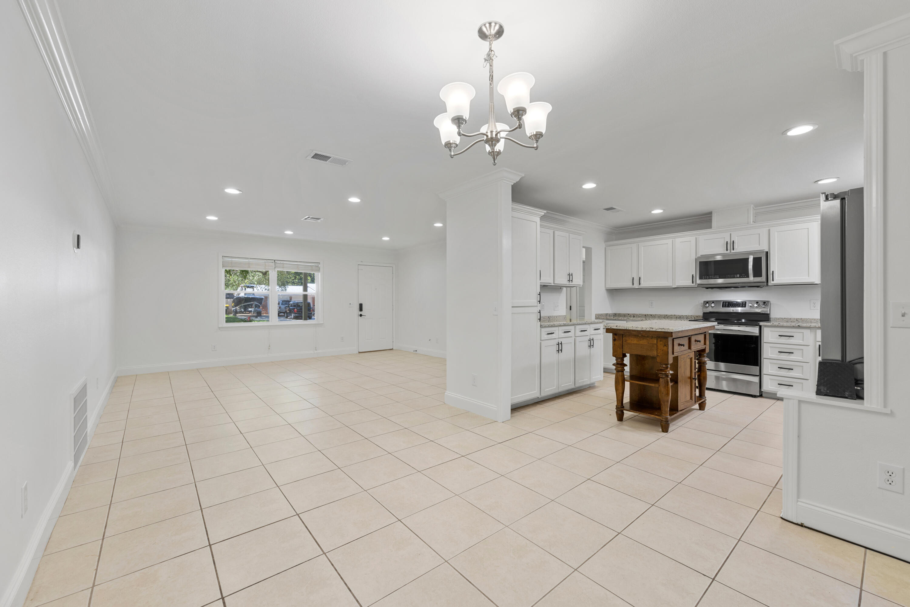 CHELSEA WOODS - Residential