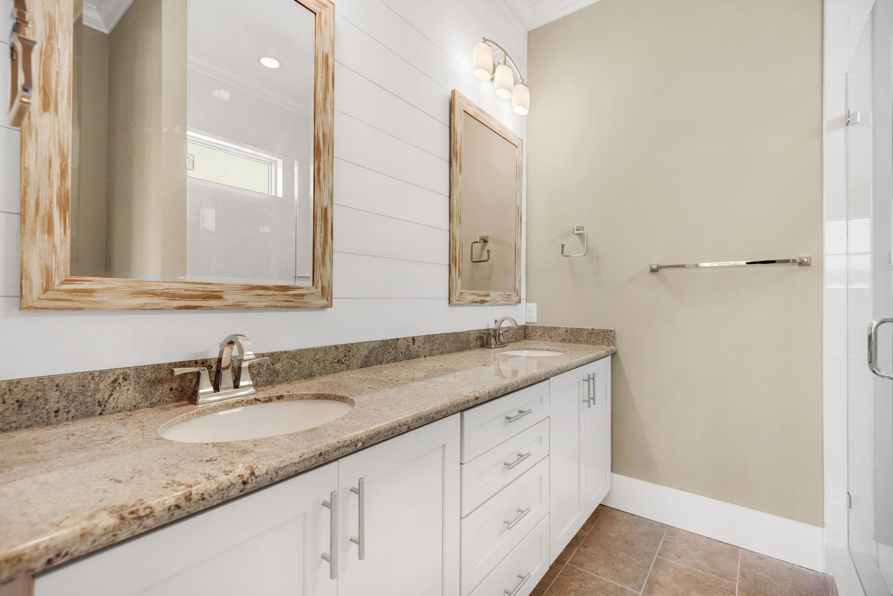 TERRA COTTA TERRACE - Residential