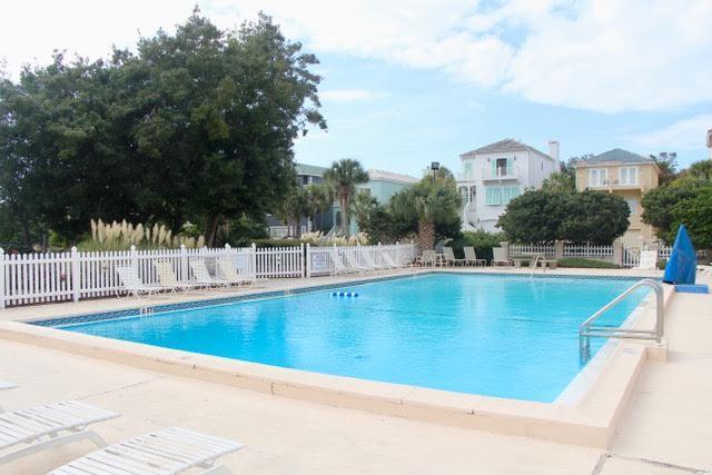 TERRA COTTA TERRACE - Residential