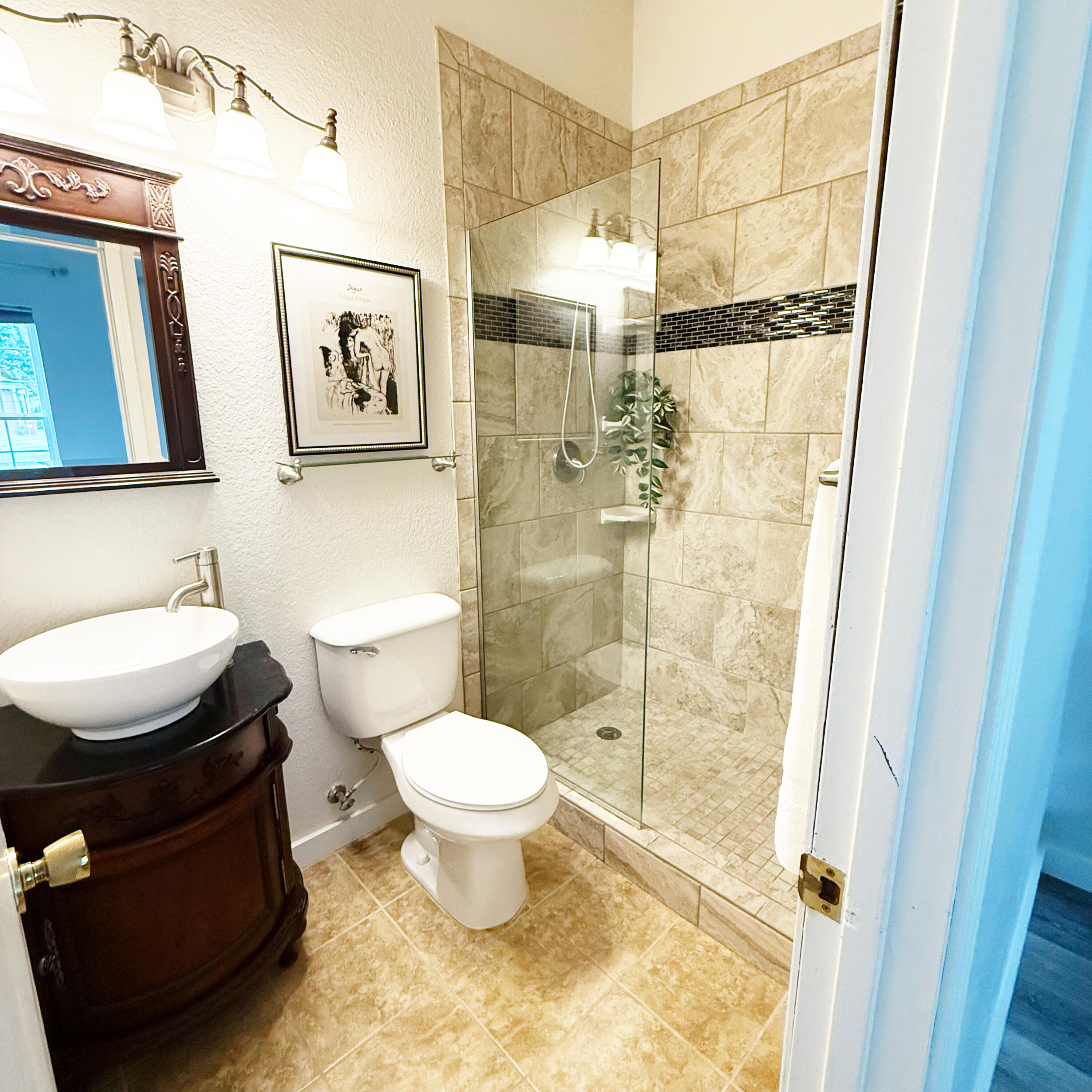 ADAMS POWELL - Residential