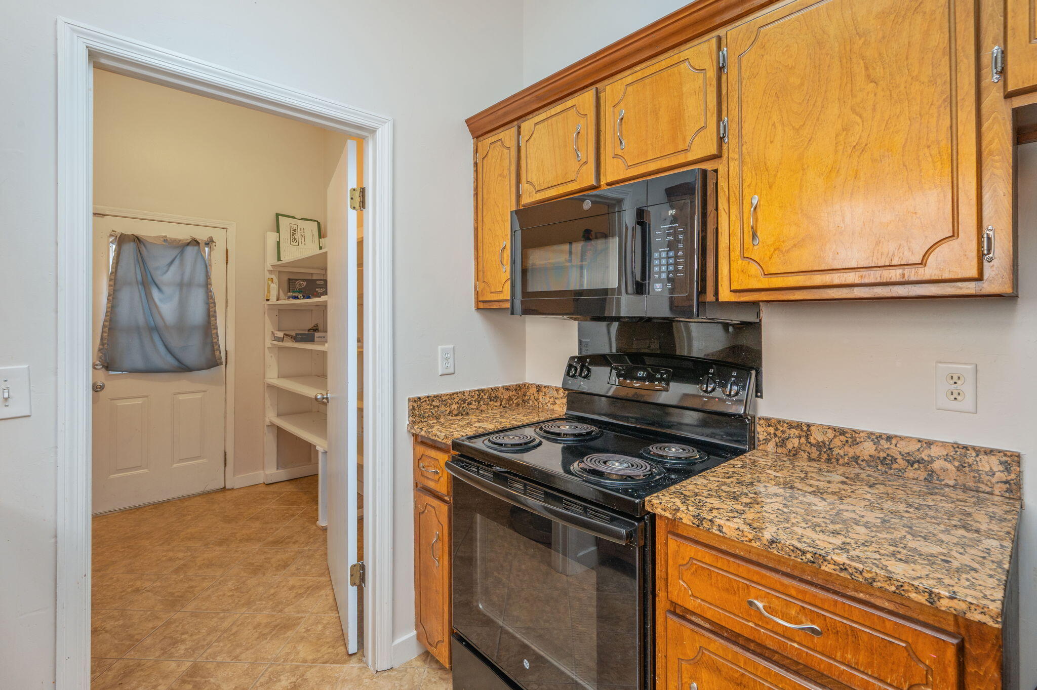 ADAMS POWELL - Residential