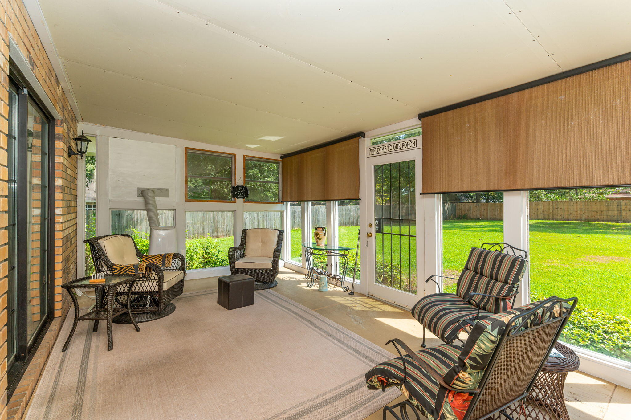 HOLLY HILLS - Residential