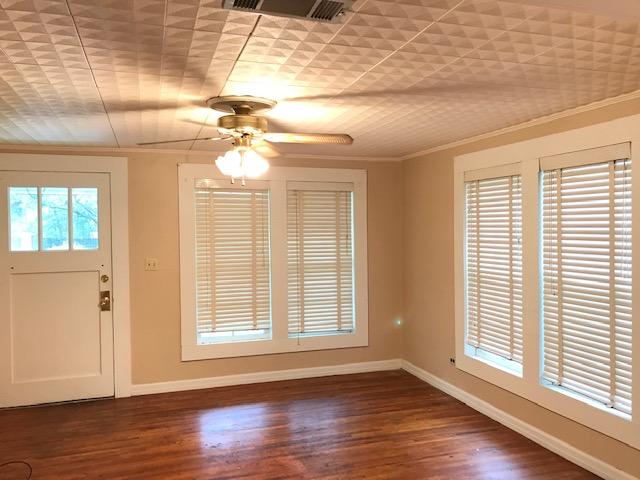 CRESTVIEW - Residential