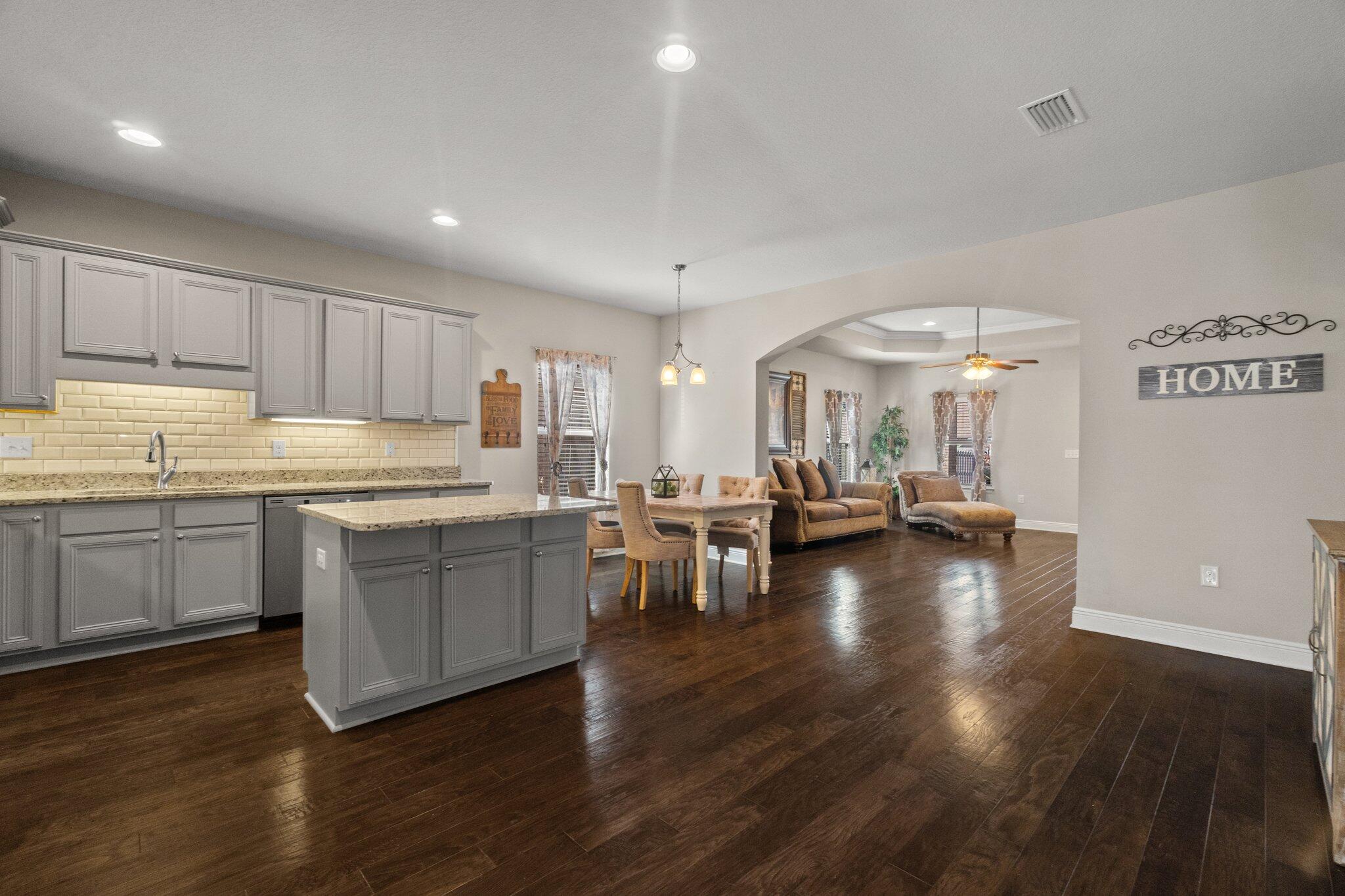 DRIFTWOOD ESTATES - Residential