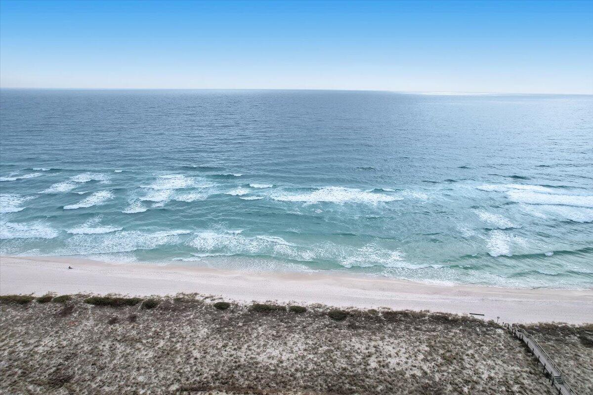 VILLAGE AT NAVARRE - Land