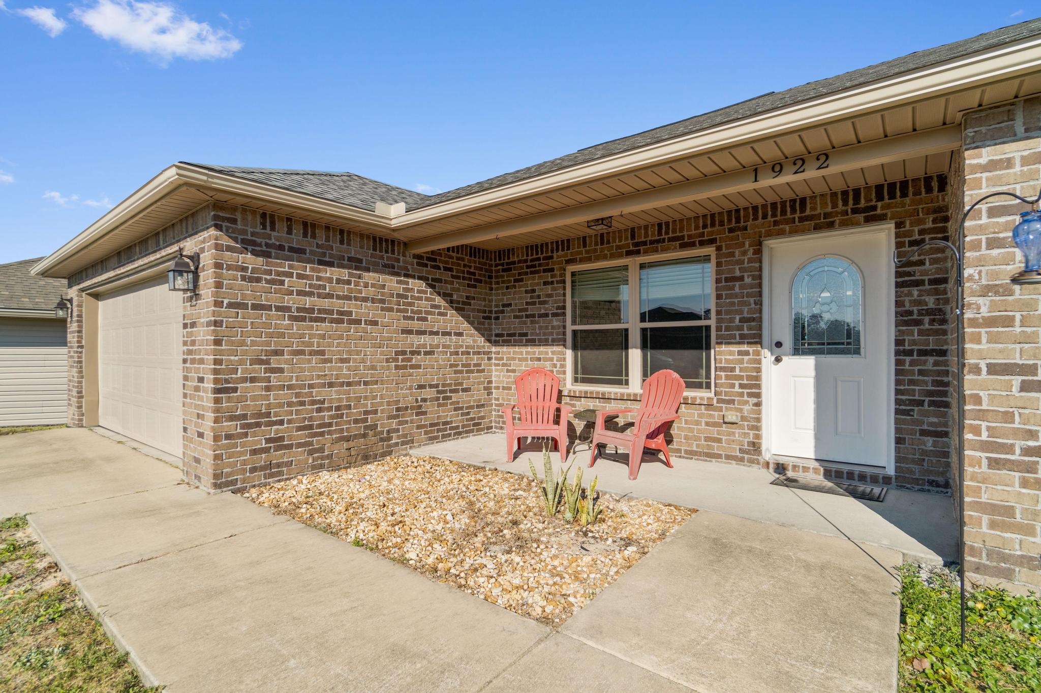 SHADOW LAKES - Residential