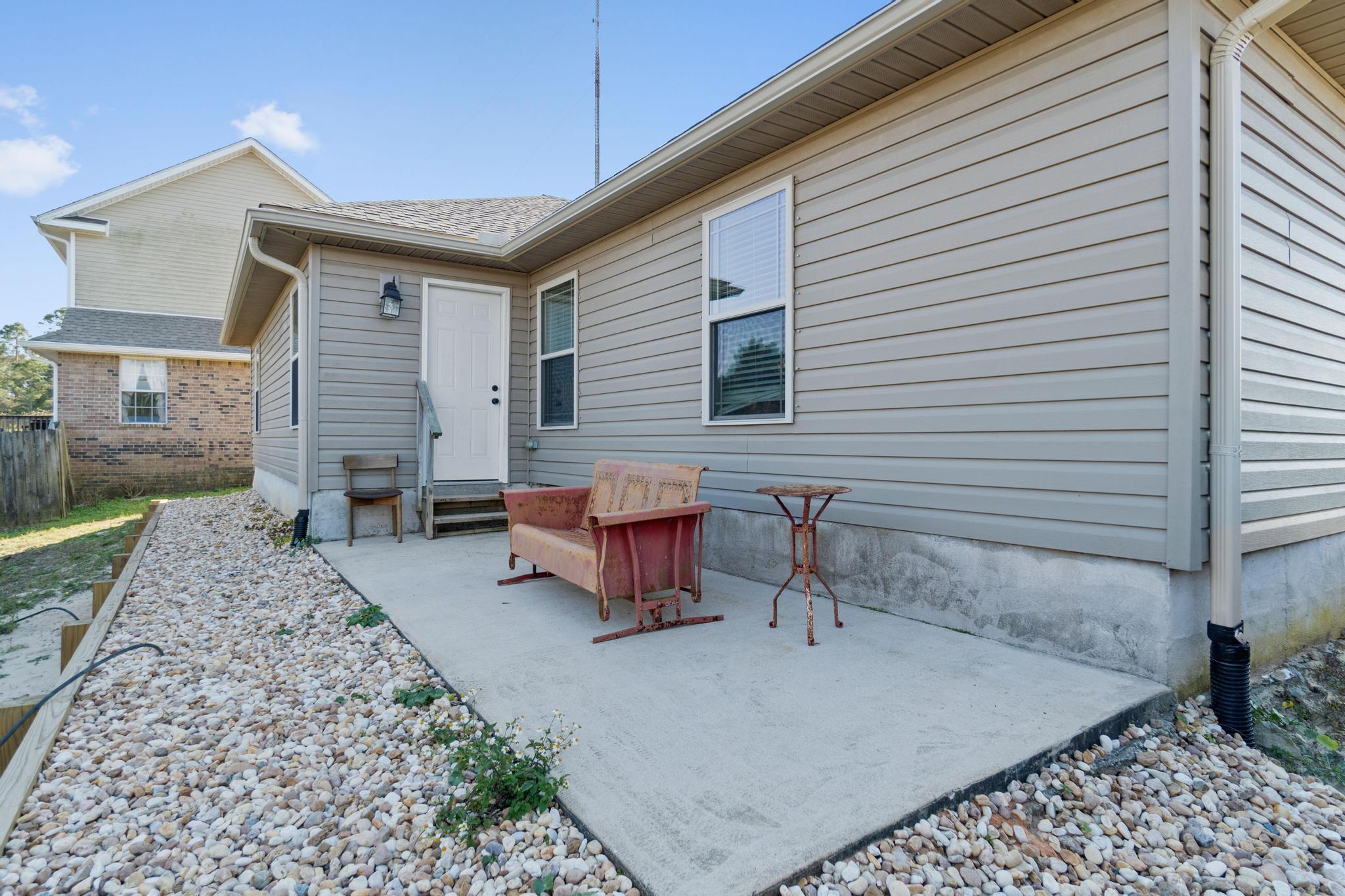 SHADOW LAKES - Residential